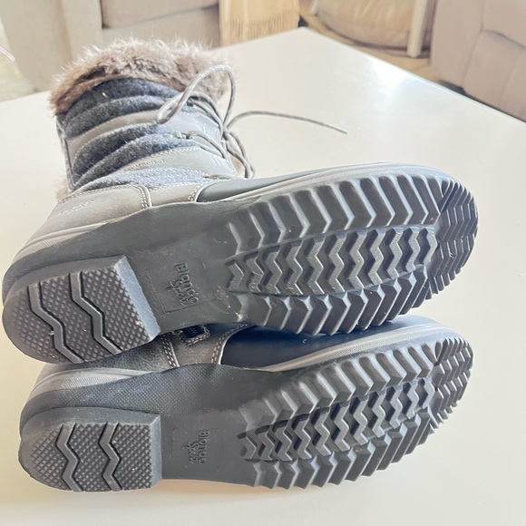 Blondo woman’d Sasha Waterproof snow boots - Picture 5 of 8